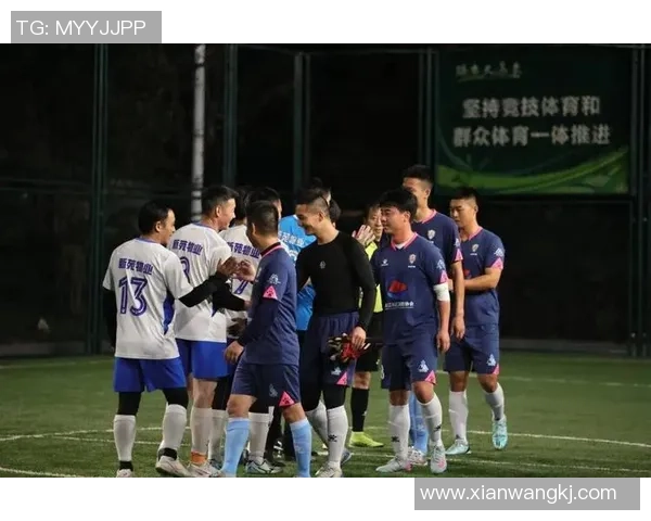 足球明星五人制对抗赛精彩纷呈球技与团队默契的完美碰撞 足球明星五人制对抗赛精彩纷呈球技与团队默契的完美碰撞